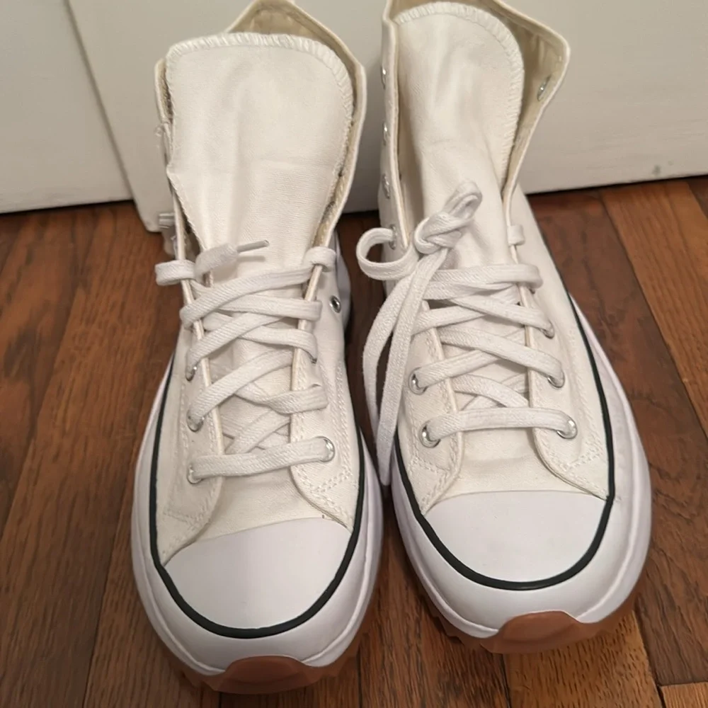 Converse Run Star Hike High-Top Sneakers - White - Picture 7 of 11